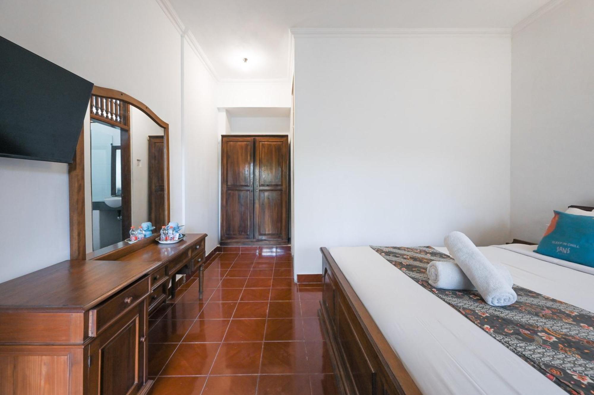 Puri Mango Hotel 2*